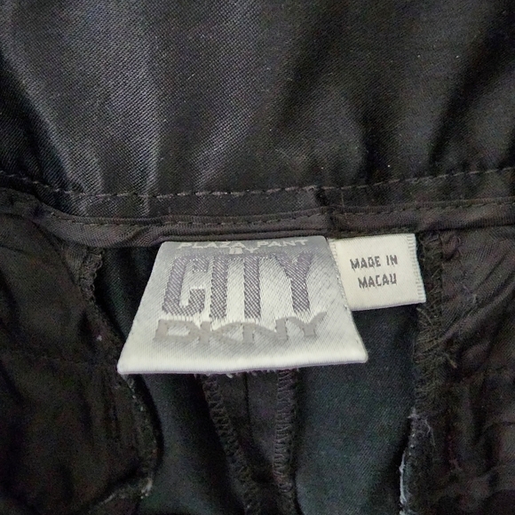 𝅺DKNY Straight Leg Pants - Picture 3 of 5